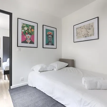 Charming 1br In The Heart Of 10th París