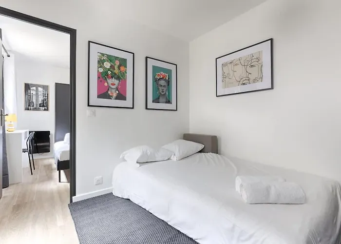 Charming 1br In The Heart Of 10th París